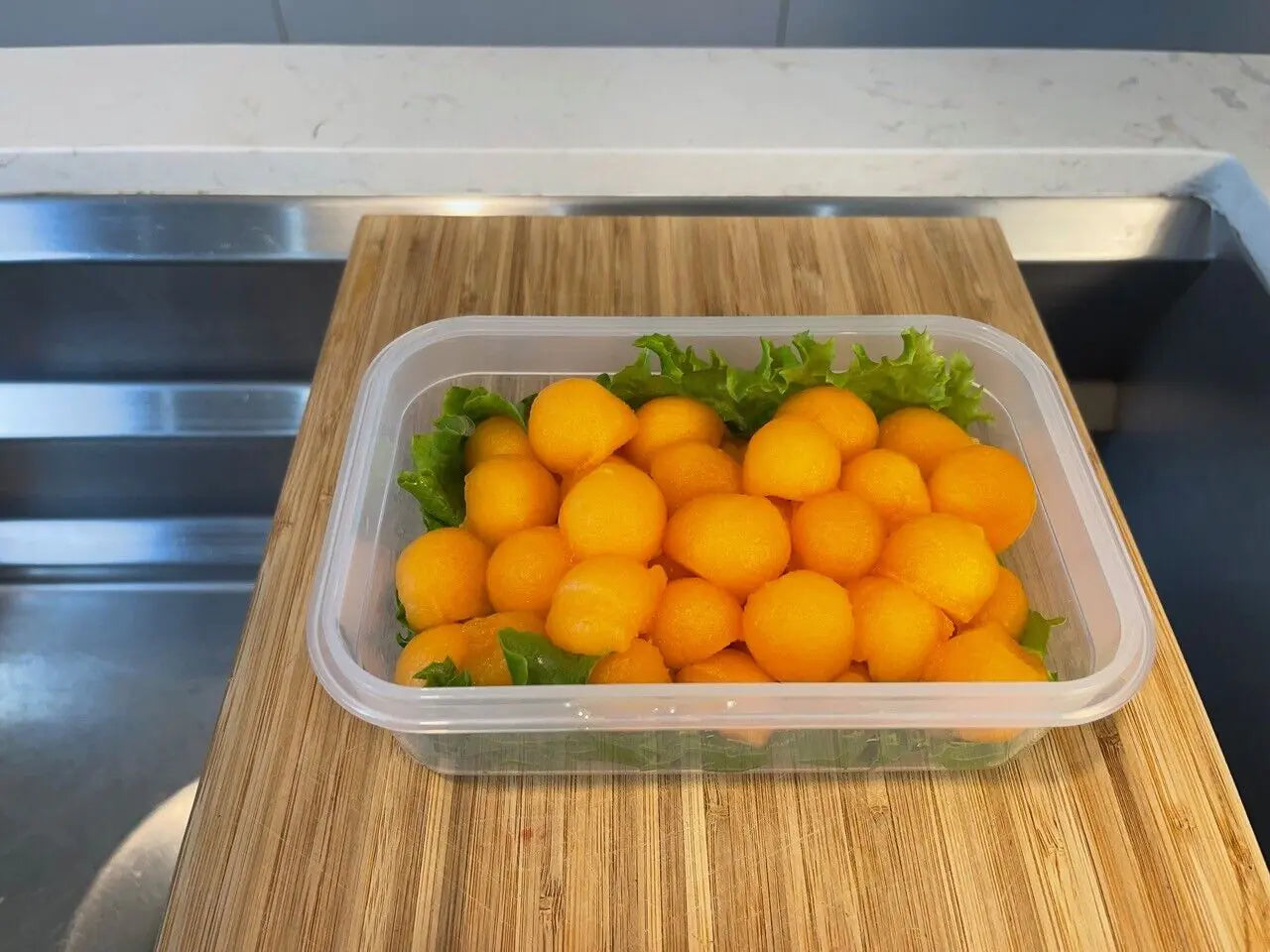 5 Pack Stackable Airtight Food Storage Containers with Snap Lock