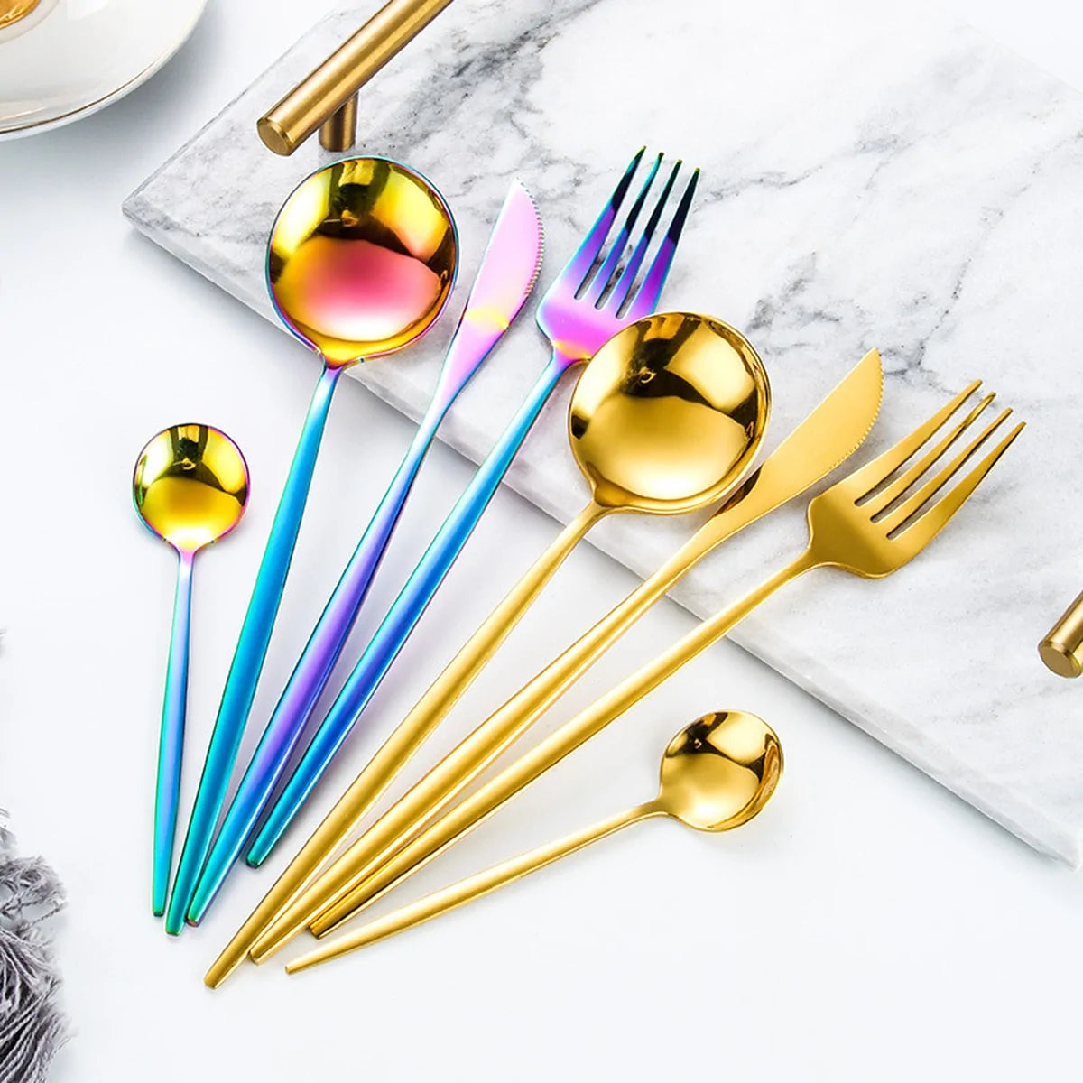 24 Pieces Luxury Cutlery Set And Box